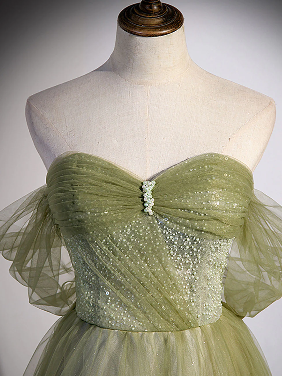 Light Green Sweetheart Beaded Tulle Party Dress, A-line Green Long Prom Dress