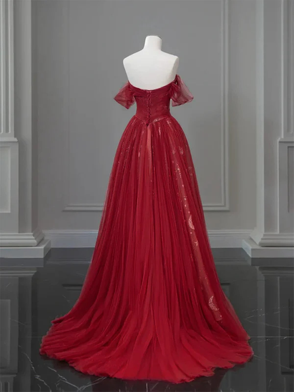 Red Sweetheart Tulle Off Shoulder Party Dress, Red A-line Tulle Long Prom Dress