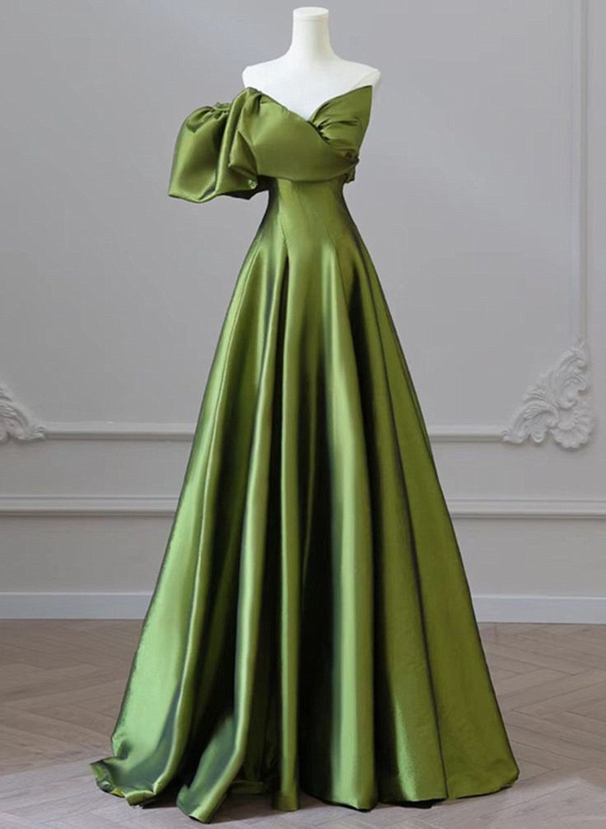 Green One-Shoulder Short Sleeves Backless Sweep Train Prom Dress, Green Party Dress