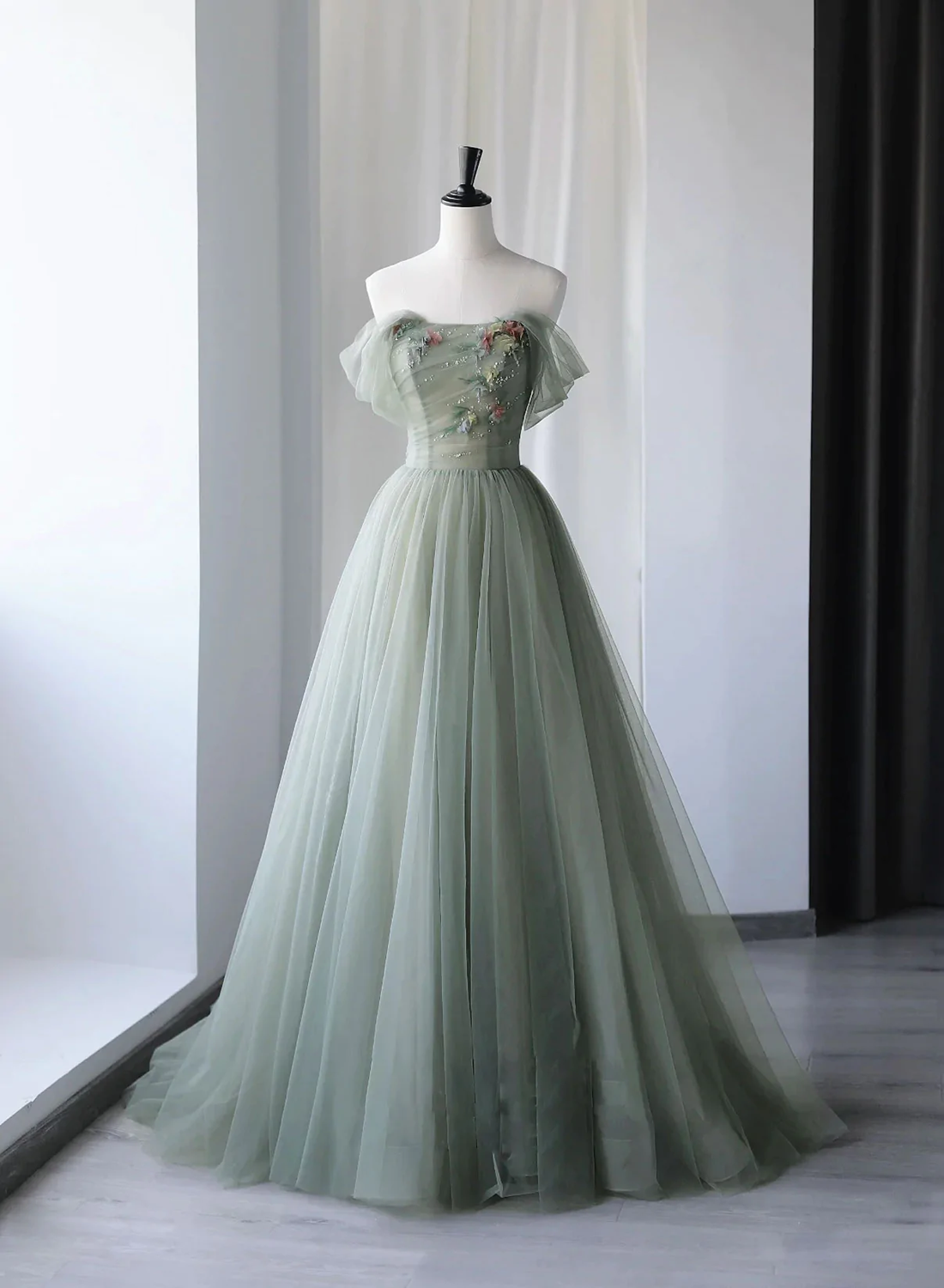 Light Green Tulle Long Party Dress, Green Tulle A-line Floor Length Prom Dress